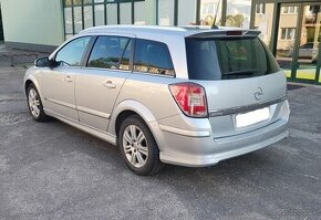 Opel Astra H facelift ( OPC LINE ) 1.9CDTI 88KW R.V 2008