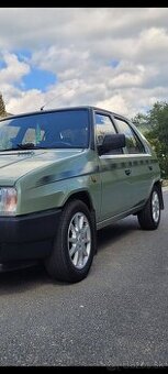 Skoda favorit