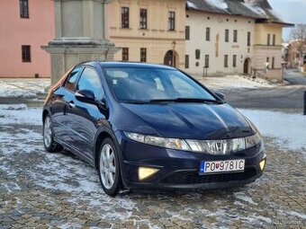 Honda Civic 8g 2.2I-CDTi