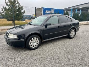 Predam skoda octavia 1.9 tdi-96 kw