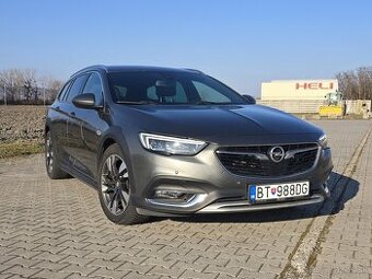 Opel Insignia Country Tourer 2.0 CDTI BiTurbo 210k 4x4 AT8