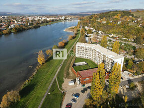 Novostavba 2-izbový apartmán s predzáhradkou, A7 BlueWave Ri