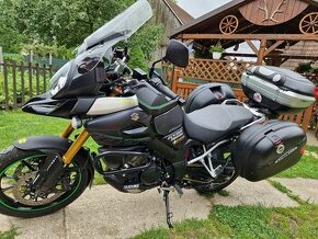 Suzuki Vstrom DL 1000