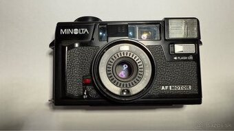 Minolta HI- MATIC AF-2M