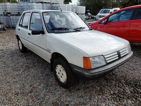 Peugeot 205 1.4i Junior - 1