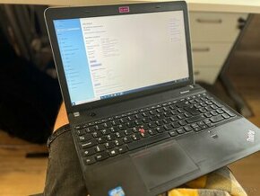 Lenovo ThinkPad E531 i7, 1TB, 8GB ram, 15,4 palcový monitor - 1