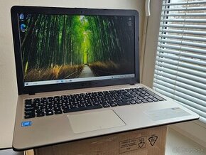 Asus VivoBook - Celeron N4000, 4GB, 128GB