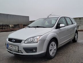 Ford Focus Combi 1.6 Benzín