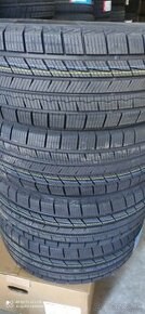 Zimné pneumatiky 215/55 R17