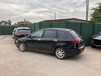 Fiat Croma rozpredám na diely