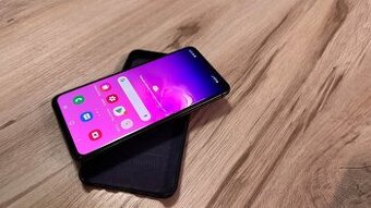 Samsung S10e