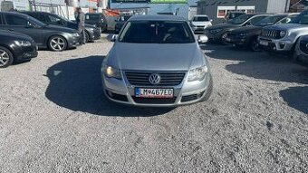 Volkswagen Passat 2.0 TDI Trendline 4-Motion DPF - 1