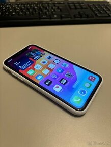 iPhone 11 64GB