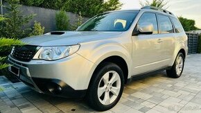 Ssubaru Forester 2.5 XT SH Turbo Benzín - 1