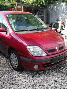 Renault Scenic - 1