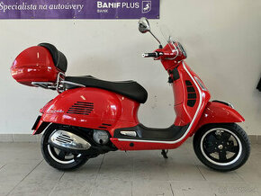 Vespa GTS Super 125