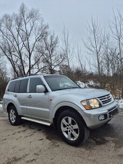 MITSUBISHI PAJERO WAGON 2.5TDI 85KW M5 4X4 2002