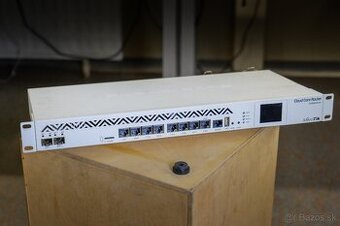 Mikrotik CCR1036-8G-2S+ - 1