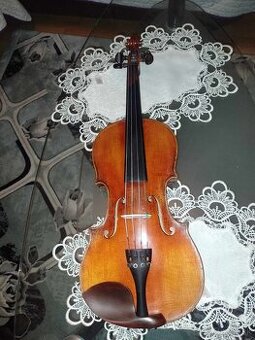 Predam stary prfektny nastroj 4/4 Nikolas Amati