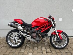 DUCATI MONSTER 1100