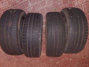 Michelin 205/55/R16 - 1