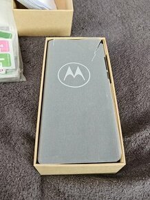 Motorola edge 30 ultra +vela prisl..600e mozna vymena