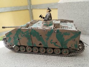 Plastikové modely 1/35 zlepené - 1