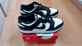 Nike dunk low retro panda č.46