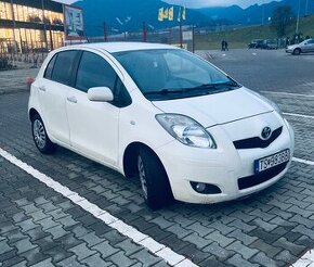 Toyota Yaris 2010 1.33 74kW