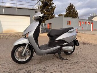 2008 HONDA LEAD 110 i, NAJ. 17000 KM PO SERVISU