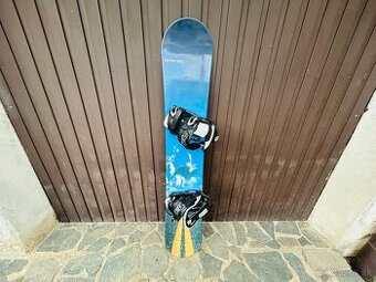 snowboard 155 cm s viazaním