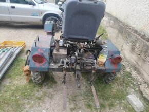 1203 traktor malotraktor - 1