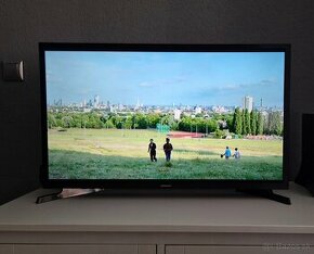 Samsung UE32N5002AK 32" - 1