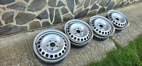 Predám disky T5 .. 5x120 r 16