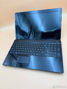 Notebook 15,6" Toshiba.Intel i3-3110M 2x2,40GHz.256gb SSD.