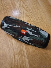 JBL CHARGE 3