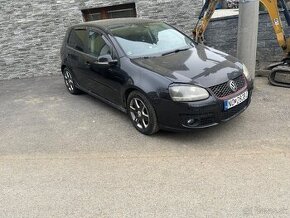 Predam Volkswagen golf V