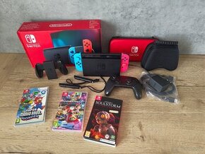 Nintendo Switch – Neon Red & Blue