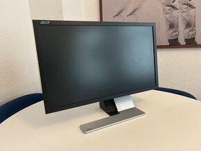 Acer S243HL 24" monitor