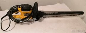 DeWALT DWE397 píla Alligator