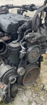 motor mercedes atego 230