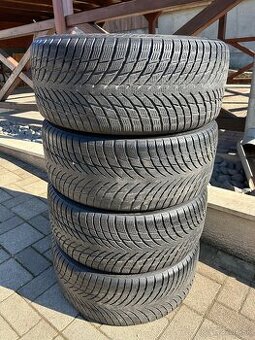 Nokian 245/49R19