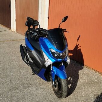 Yamaha nmax 125 cm3 - 1