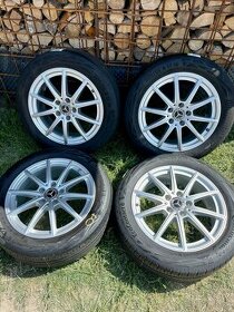 ORIG.MERCEDES CLA  A B W177 R17 205/55/17. - 1