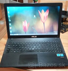 15,6" Asus x551CA