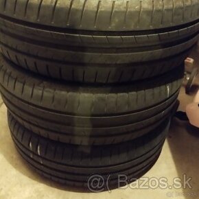 Dunlop  185/60 R15