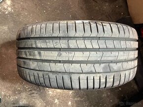 Pirelli 255/35 R19 RUN FLAT