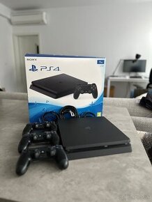 Playstation 4 SLIM 1TB + 3 ovládače + 6 hier