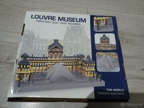 Mini lego louvre museum