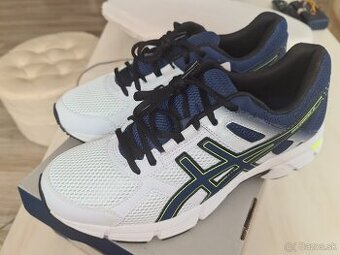 asics tenisky 42 velkost